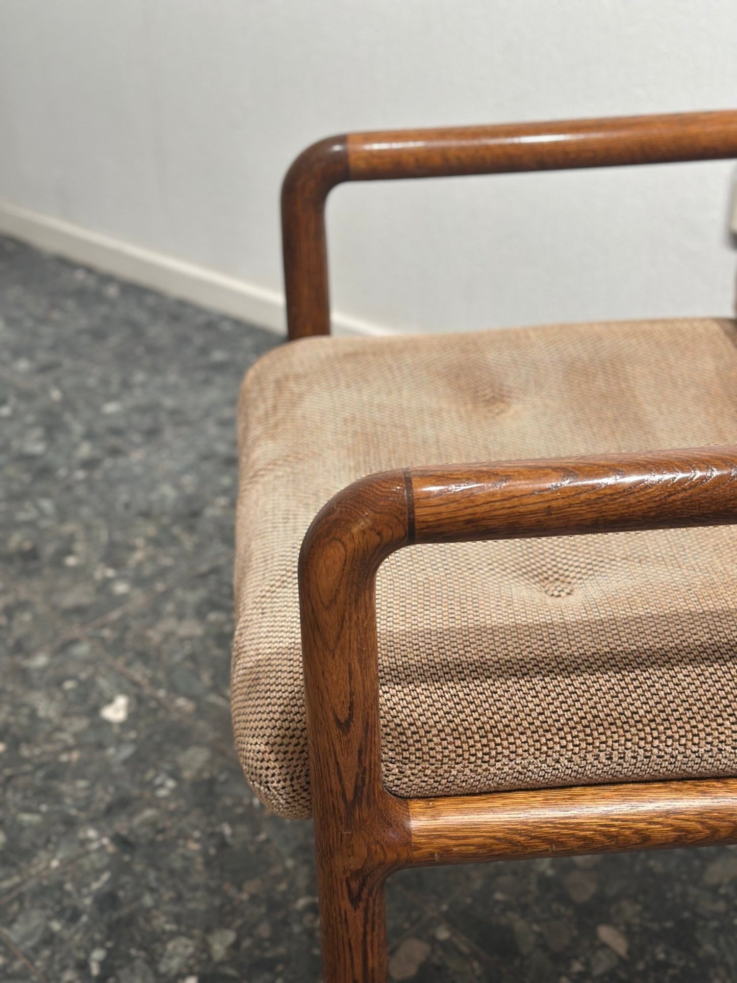Set of 5 Vintage Dining Chairs – Solid Pine, Organic Design - Lattico