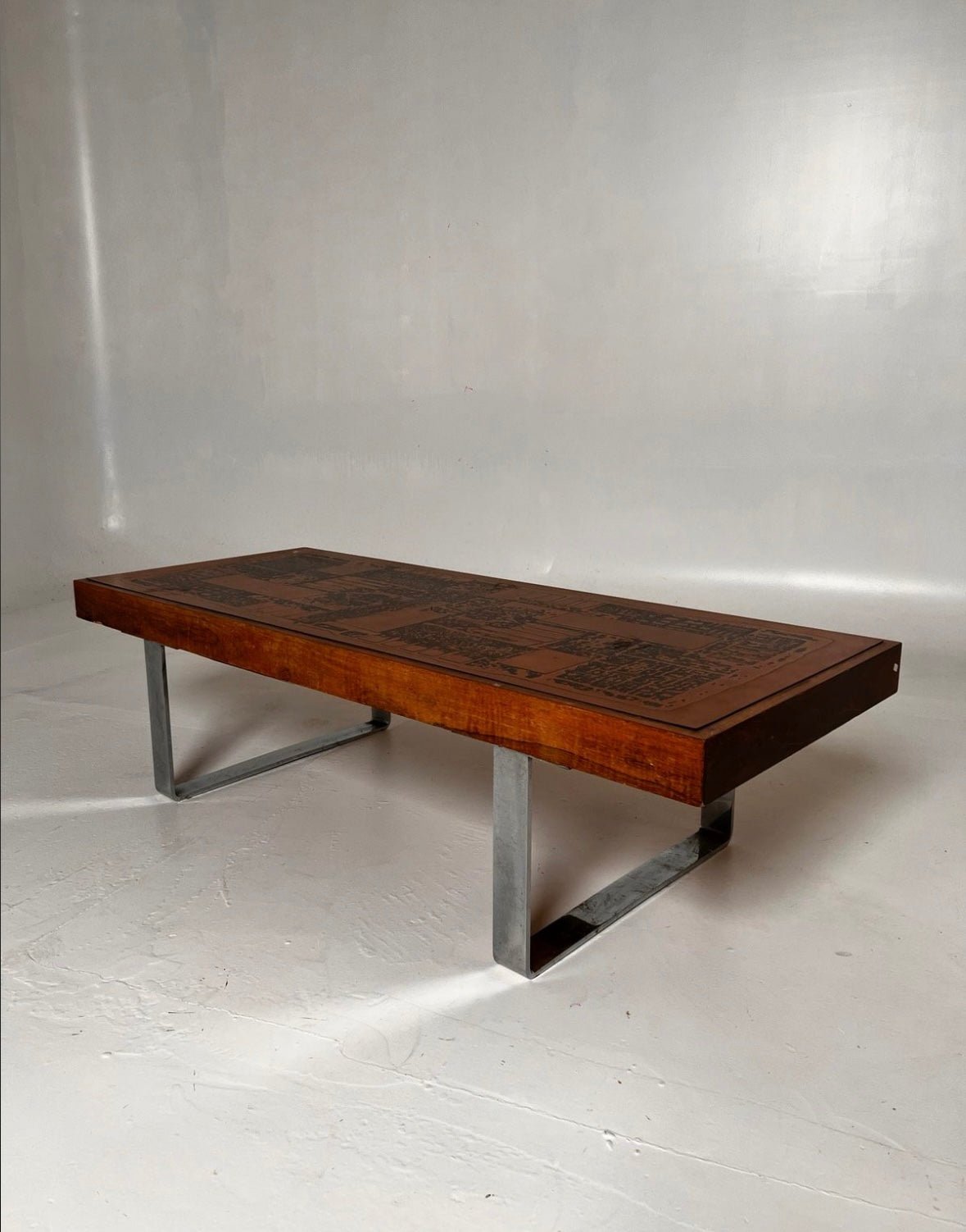 Vintage Brutalist Coffee Table – 1970s, Rosewood & Chrome - Lattico