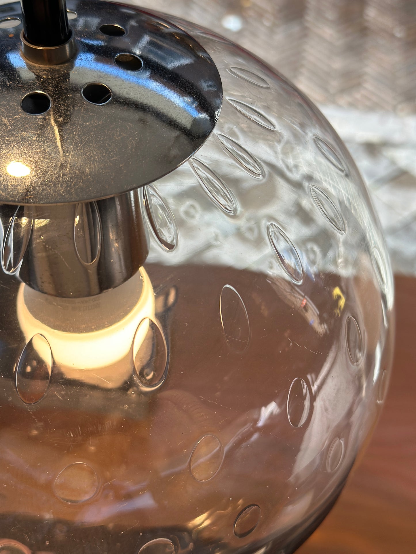 Raak Dutch Design ‘Teardrop’ Lamp – Ø35 cm