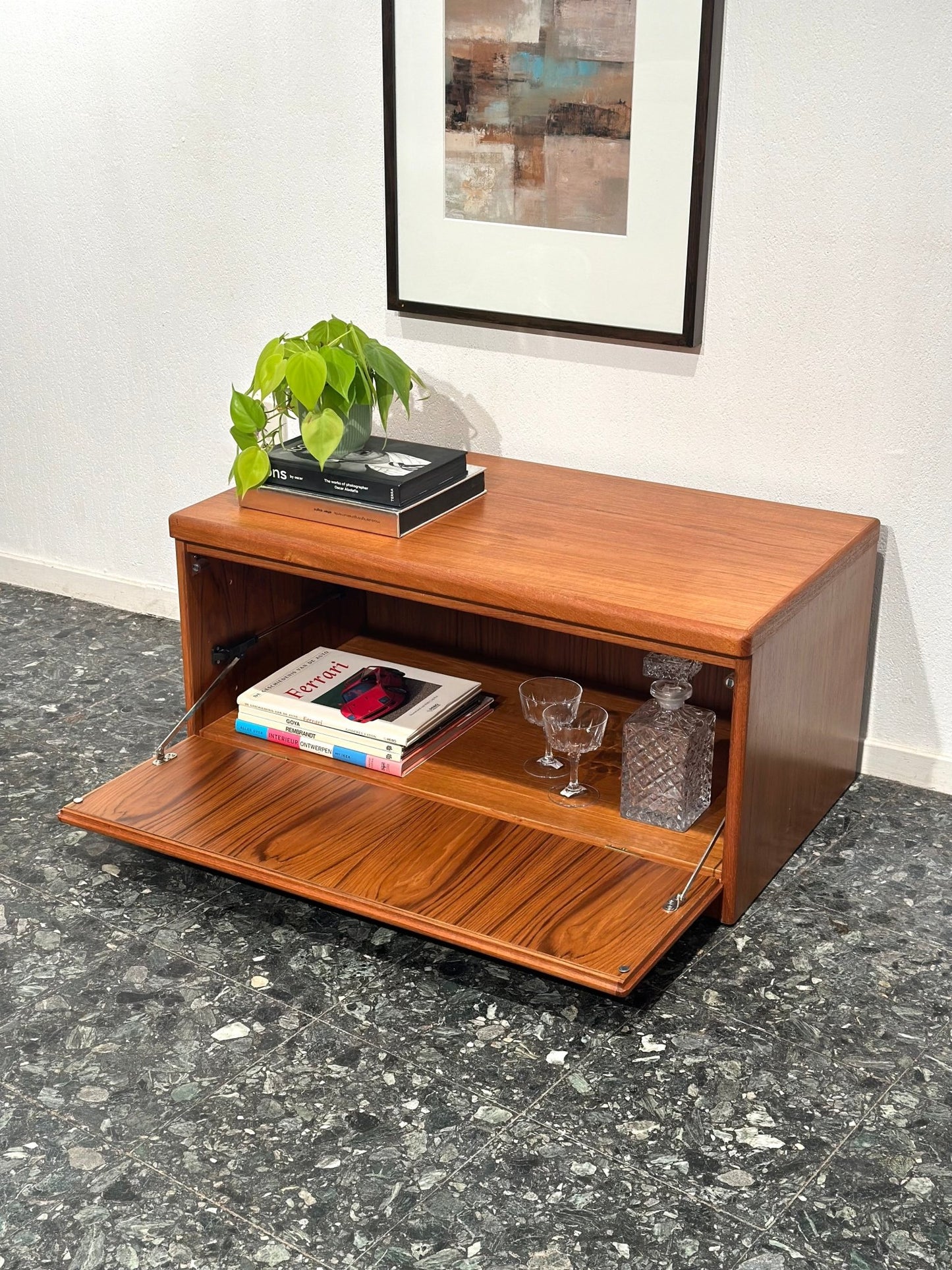 Vintage 1970s Sideboard - Lattico