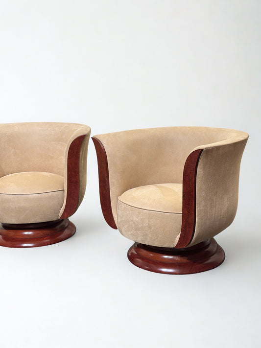Pair Art Deco Tulip Lounge Chairs – Hôtel Le Malandre