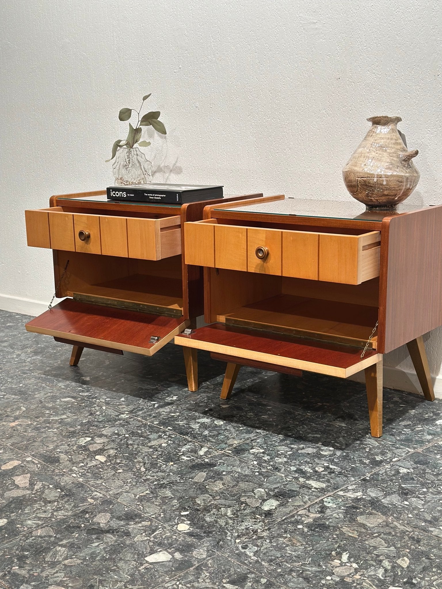 Set Vintage Retro Nightstands - Lattico