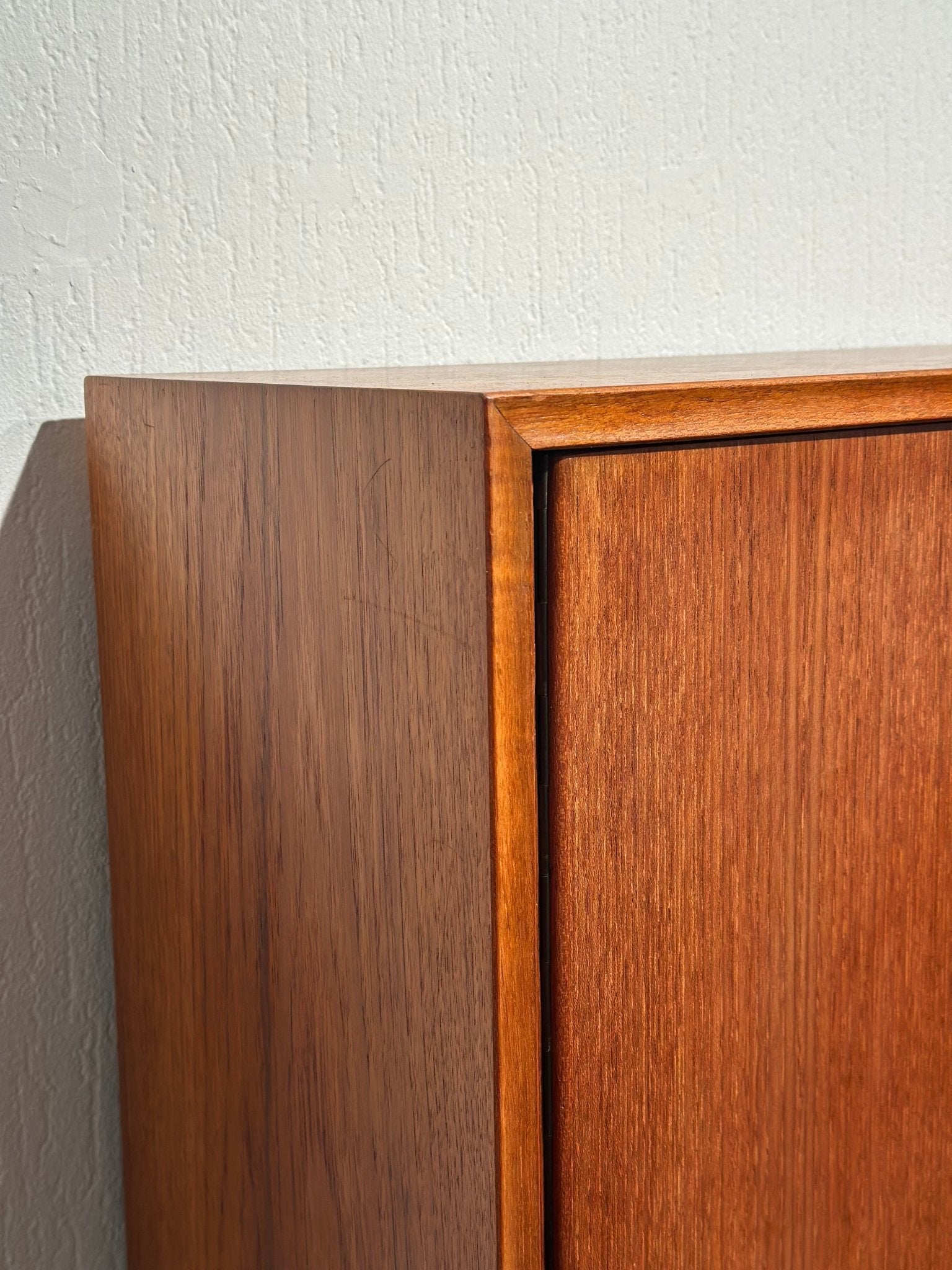Midcentury Highboard in Teak - Lattico