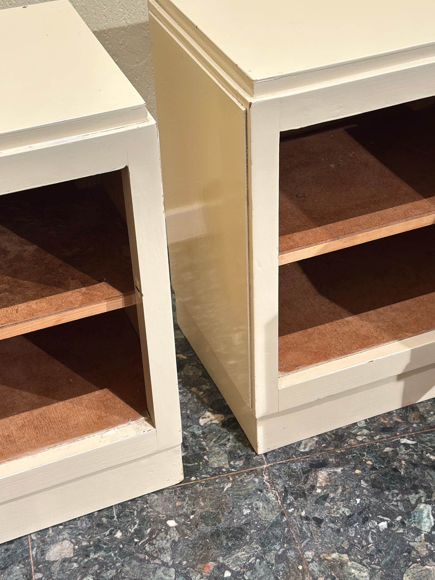 Pair of Late Art Deco Modernist Nighstands