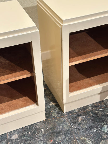 Pair of Late Art Deco Modernist Nighstands