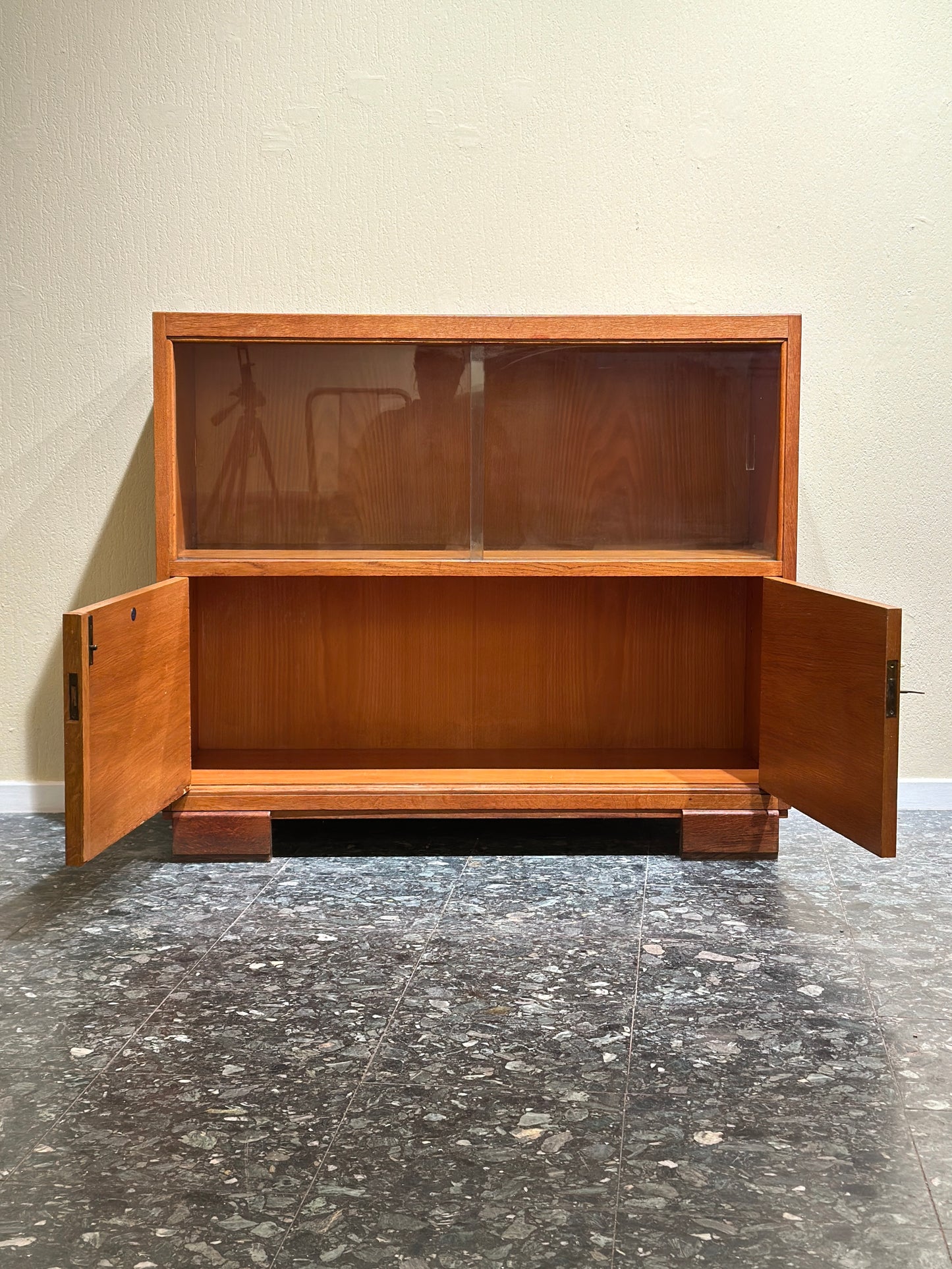 Art Deco Cabinet – F. Soennecken (ca. 1925)