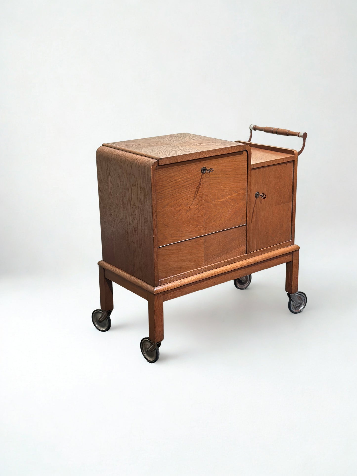French cocktail cabinet / serving bar trolley