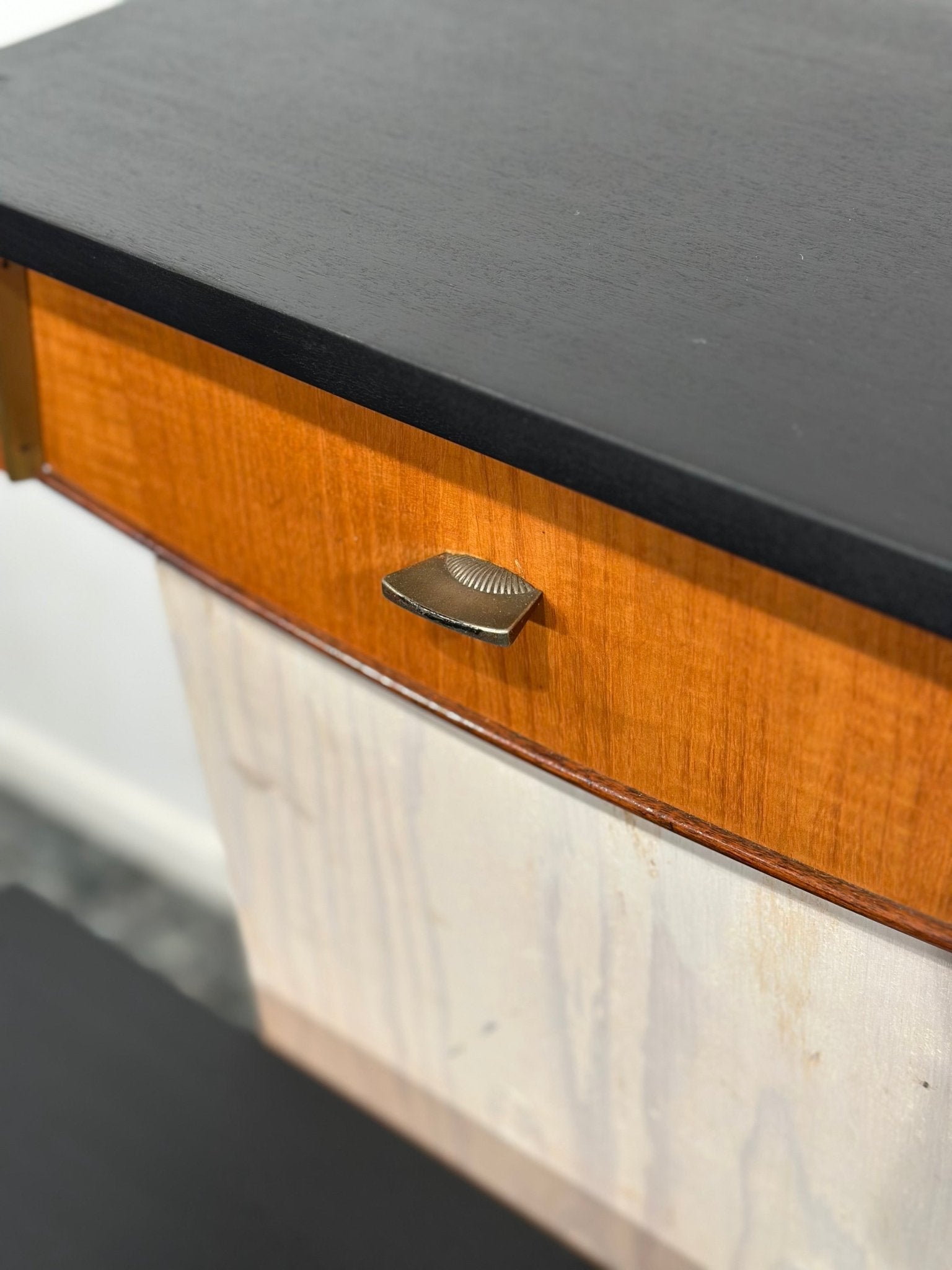Set Vintage Floating Nightstands - Lattico