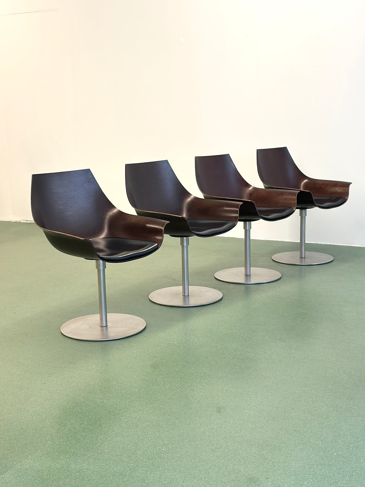 Set of Four Swivel Armchairs by Ostwald & Nolting, Italy