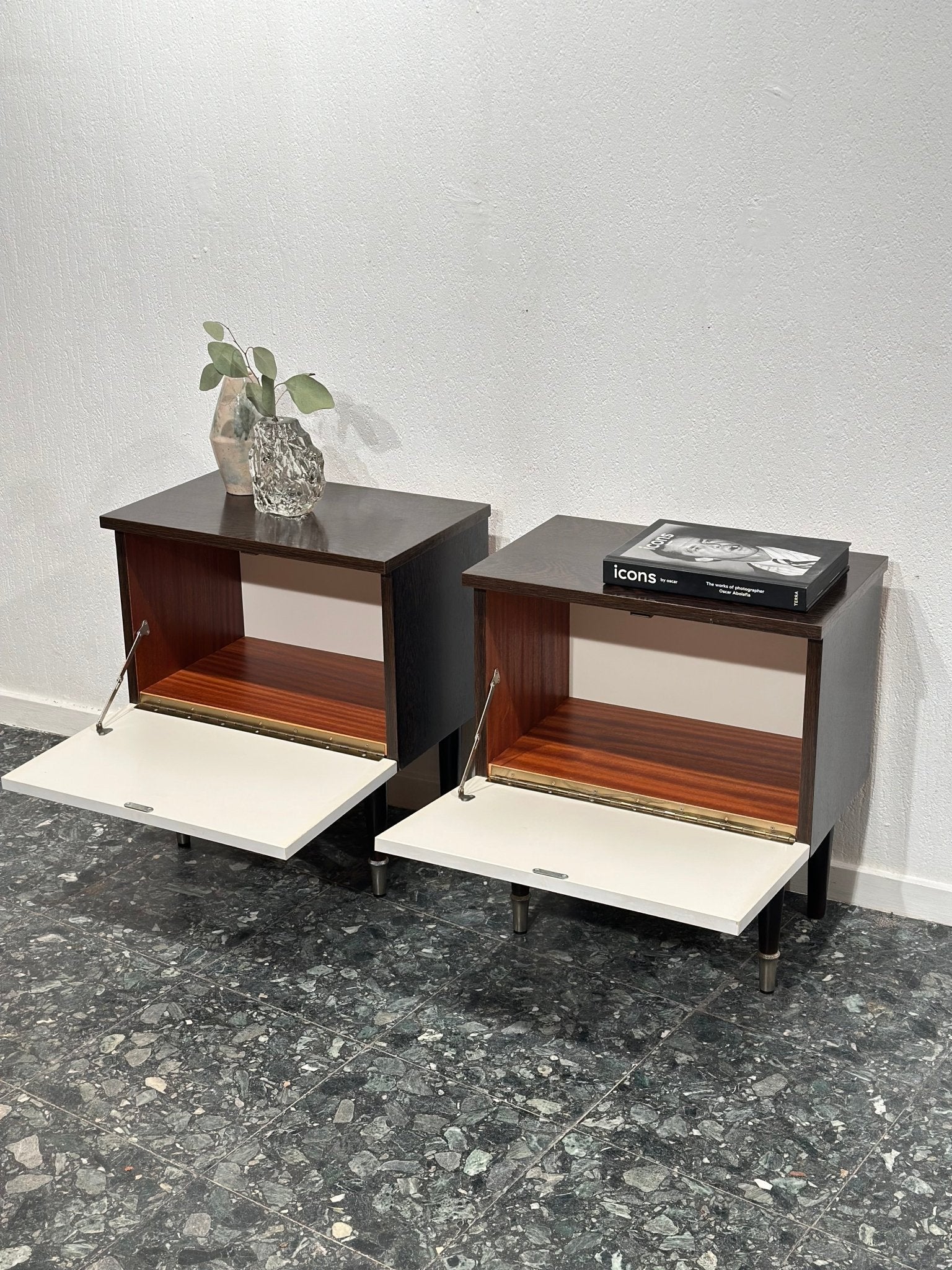 Set Vintage '70s Retro Nightstands - Lattico