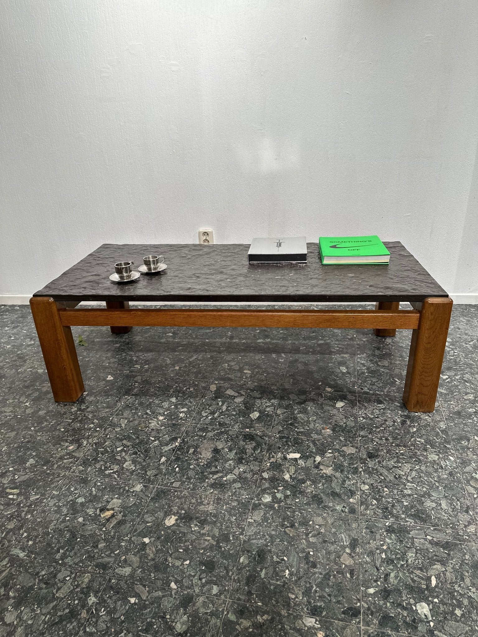 Brutalist Slate and Solid Wood Coffeetable - Lattico