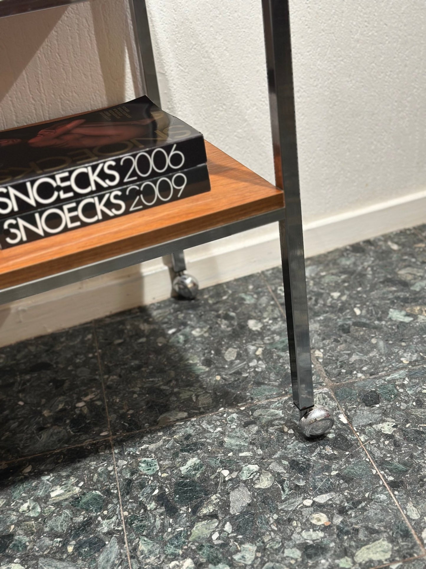 Vintage Trolley in Teak and Chrome - Lattico