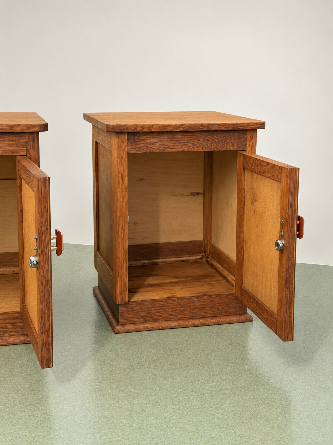 Pair of Dutch Art Deco Nighstands, 1930s