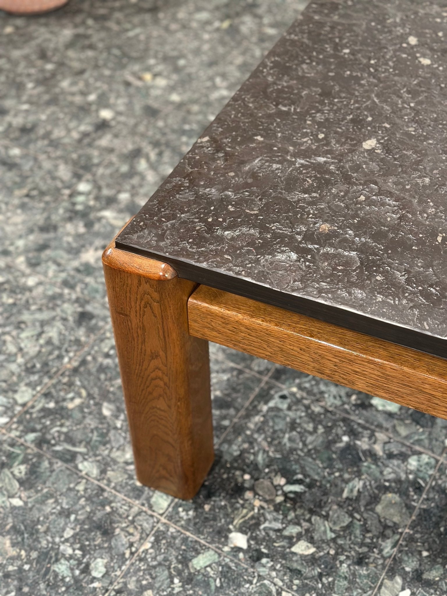 Brutalist Slate and Solid Wood Coffeetable - Lattico