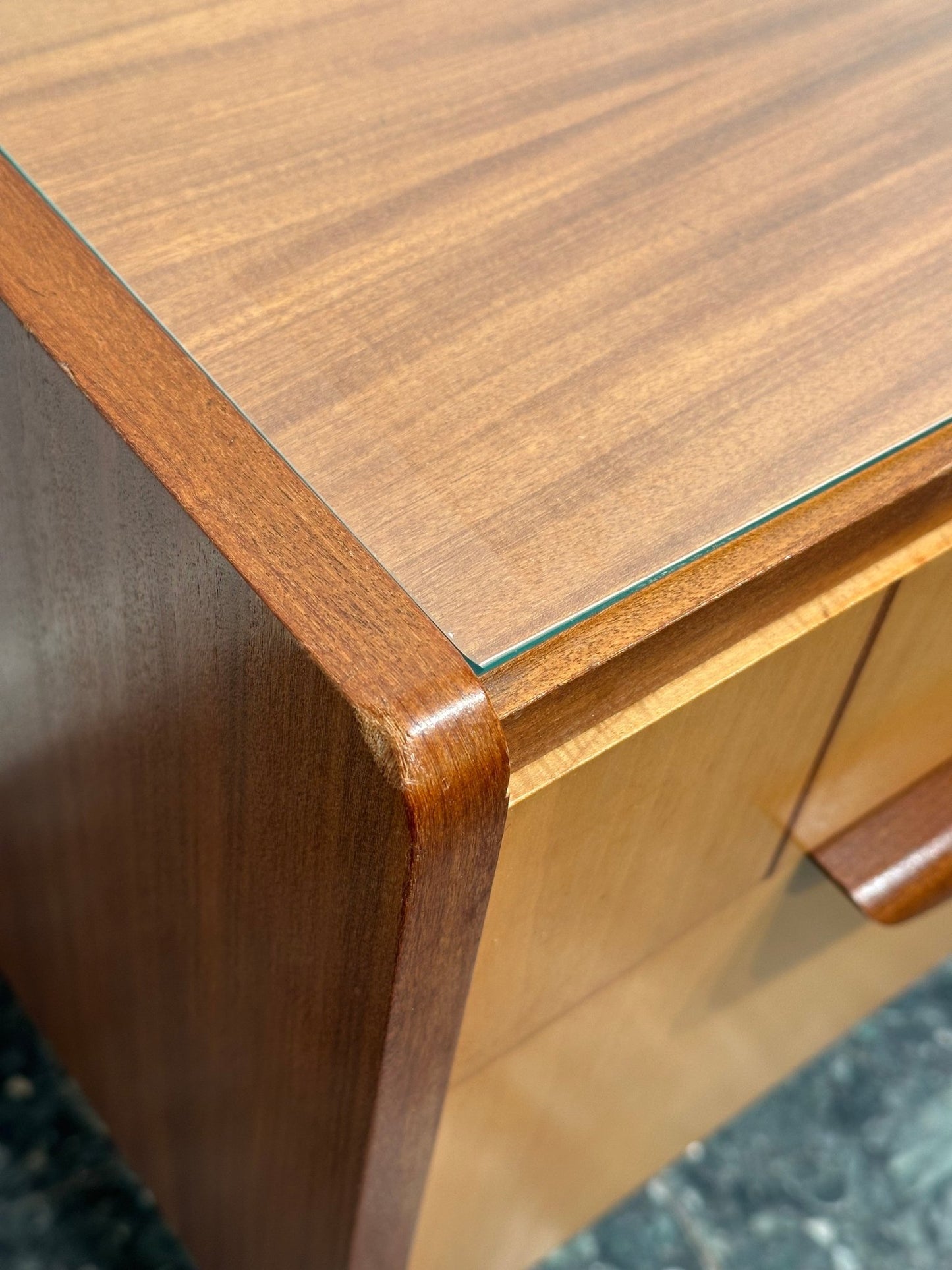Set Vintage Retro Nightstands - Lattico