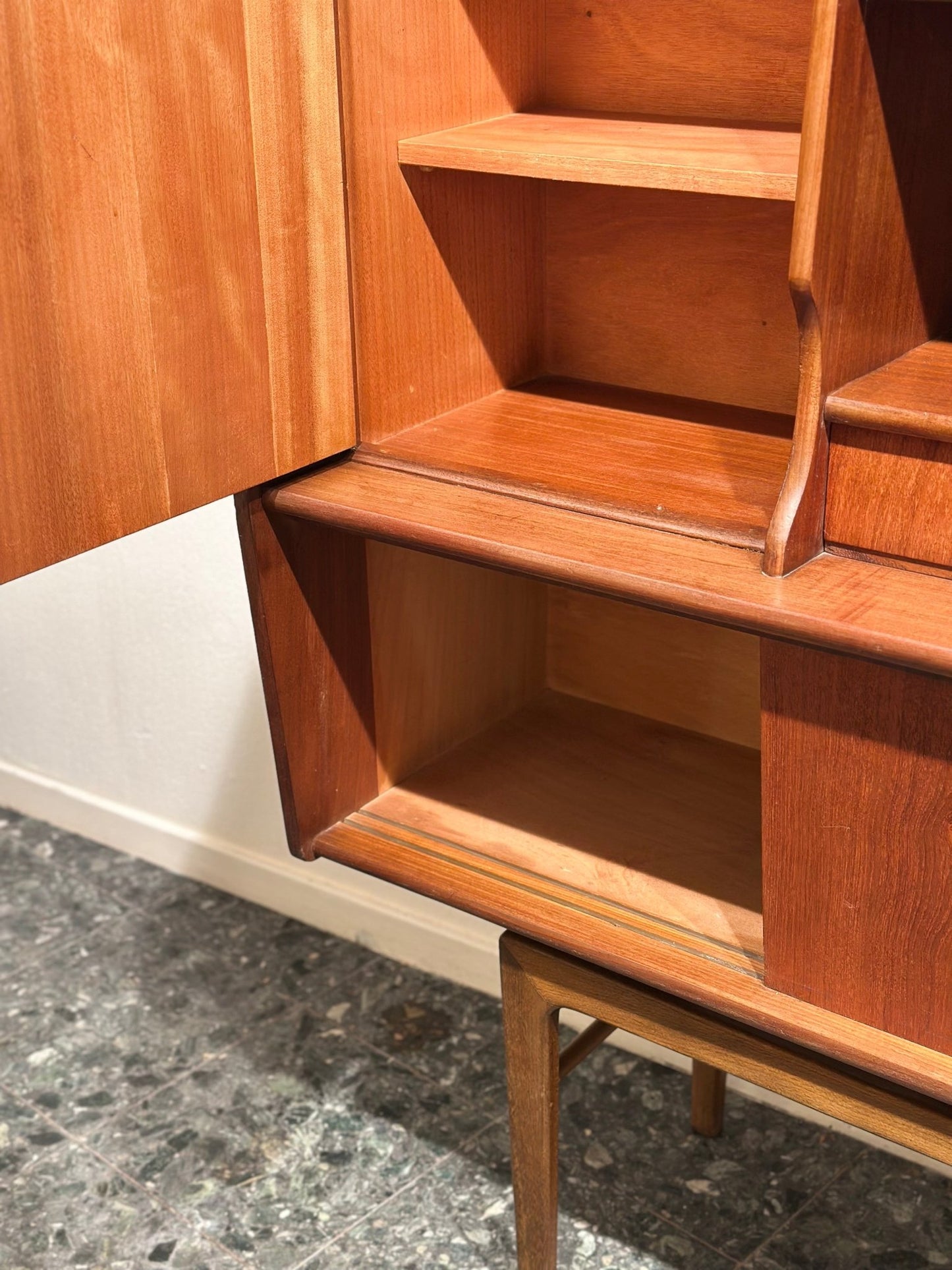 Vintage Teak Midcentury Highboard - Lattico