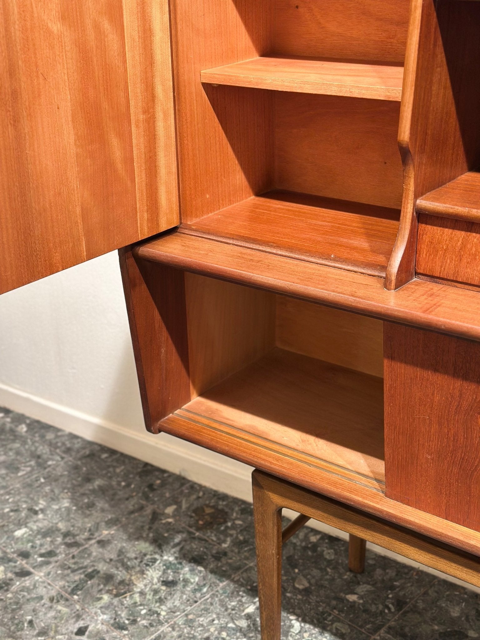Vintage Teak Midcentury Highboard - Lattico