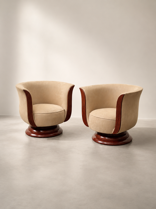 Pair Art Deco Tulip Lounge Chairs – Hôtel Le Malandre