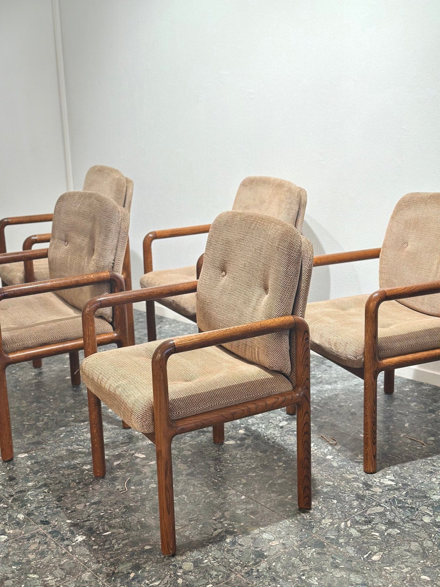 Set of 5 Vintage Dining Chairs – Solid Pine, Organic Design - Lattico