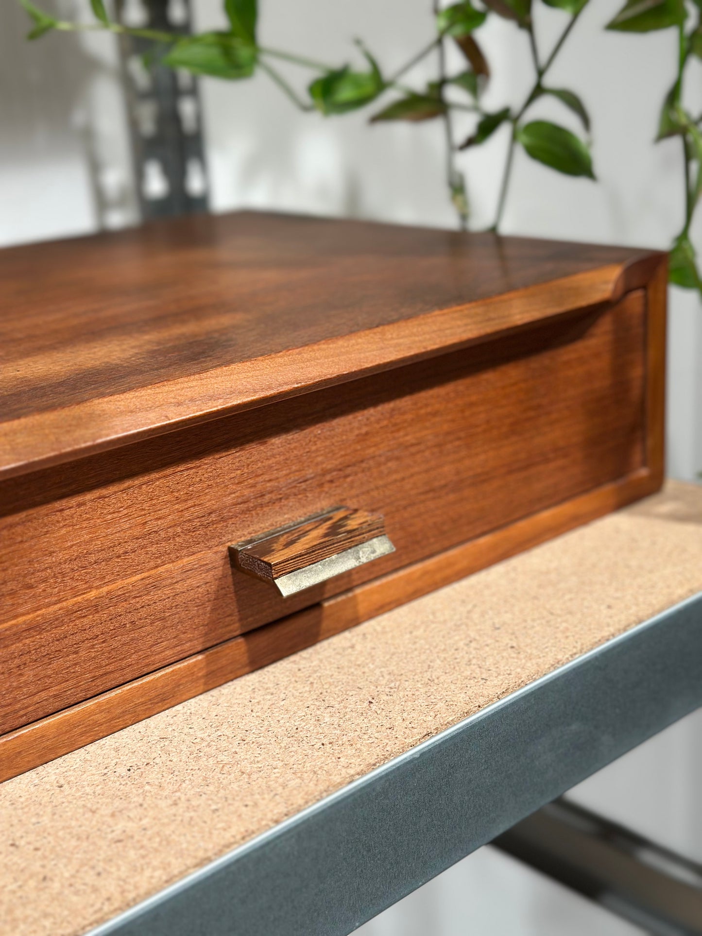 Set Vintage Teak Floating Nightstands