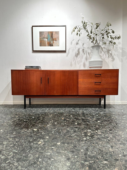 Vintage Minimal Sideboard - Lattico