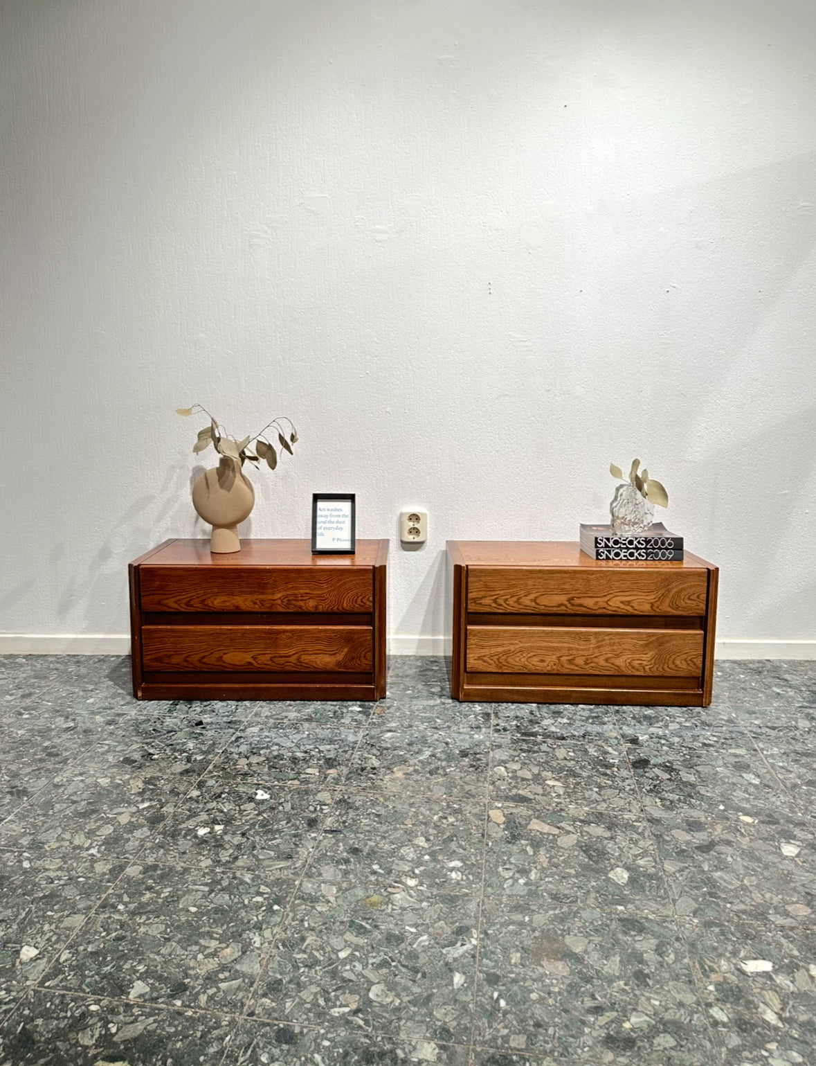 Vintage Wengé Bedroom Set